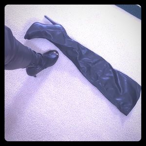 Knee high open toe boots